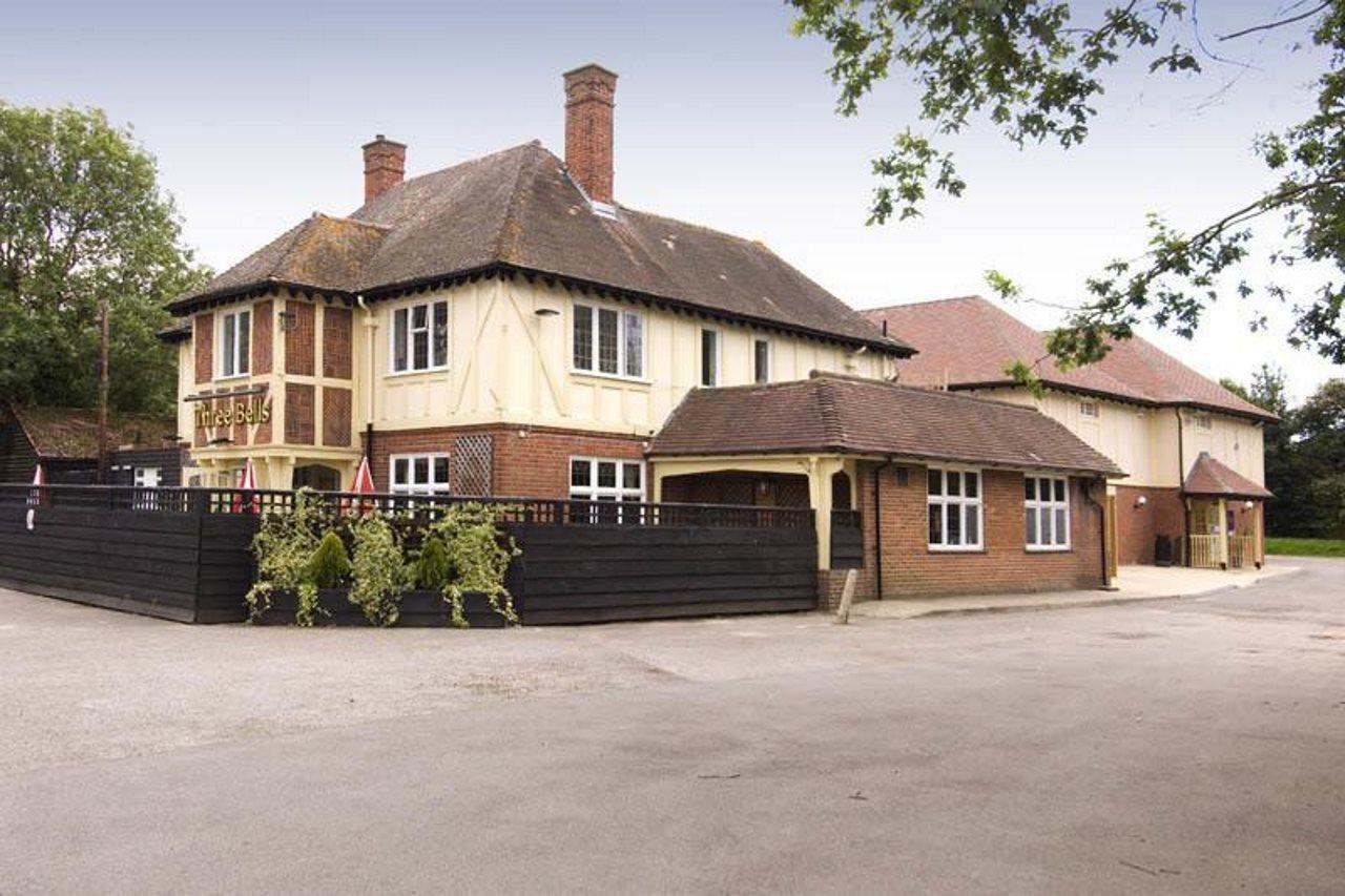 Premier Inn Lymington Exterior photo